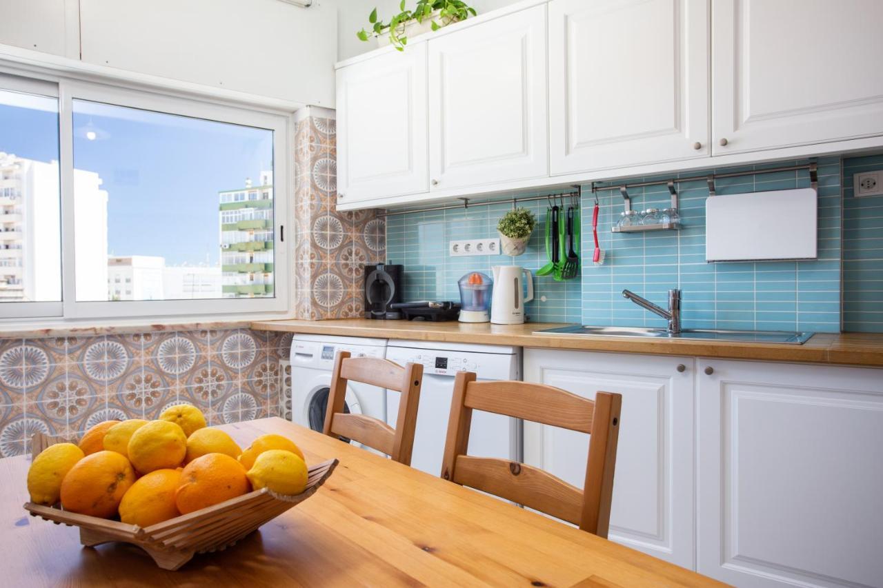Dreamers Duplex With Seaview Фару Экстерьер фото