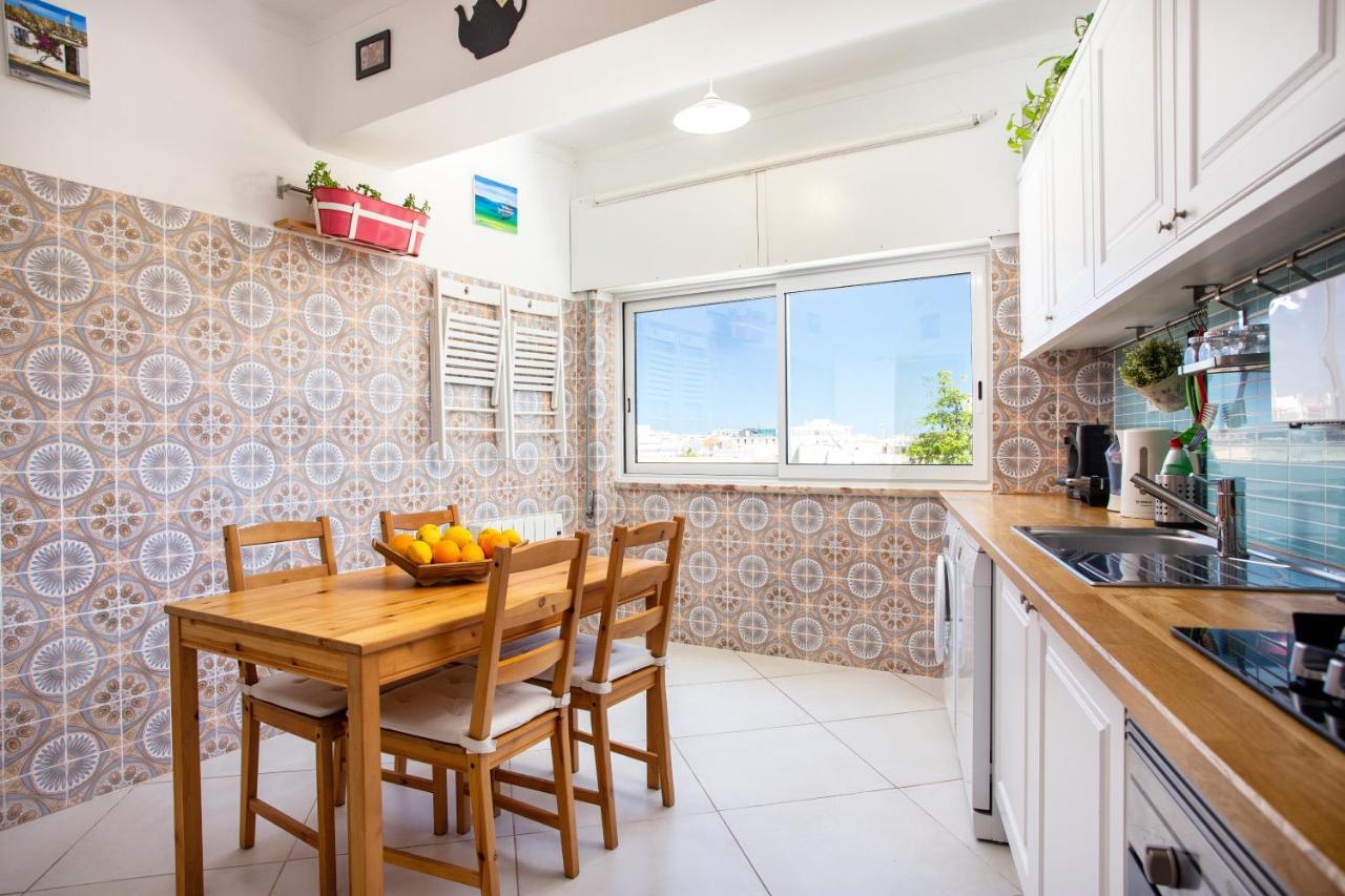 Dreamers Duplex With Seaview Фару Экстерьер фото